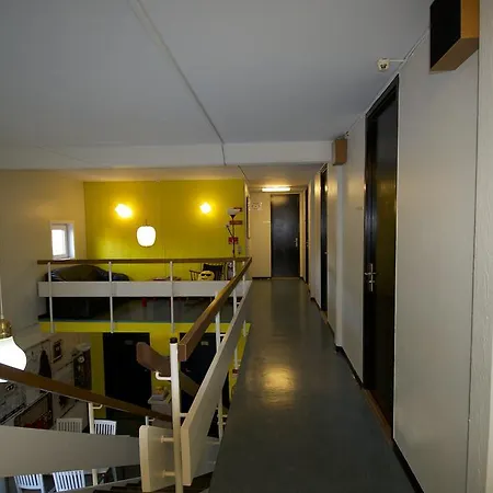 B&B Billig 2*
